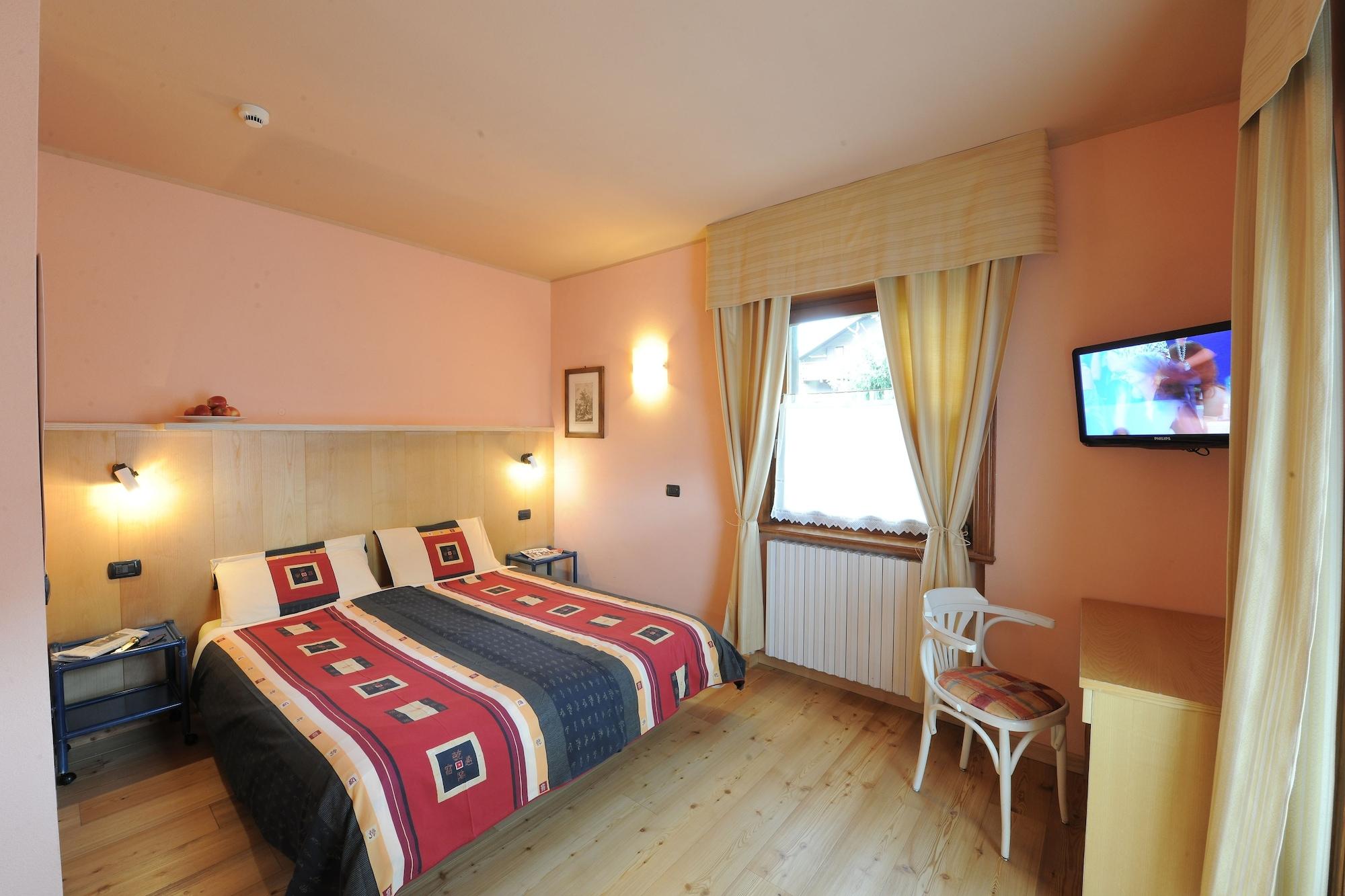 Hotel Astra Livigno Ngoại thất bức ảnh