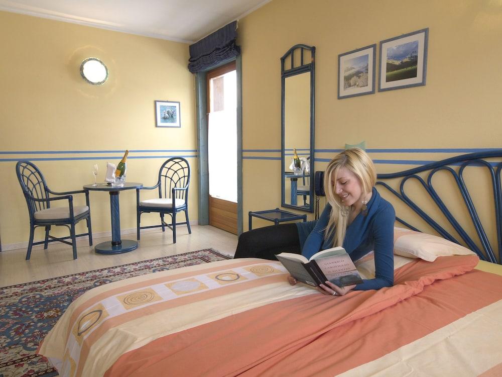 Hotel Astra Livigno Ngoại thất bức ảnh
