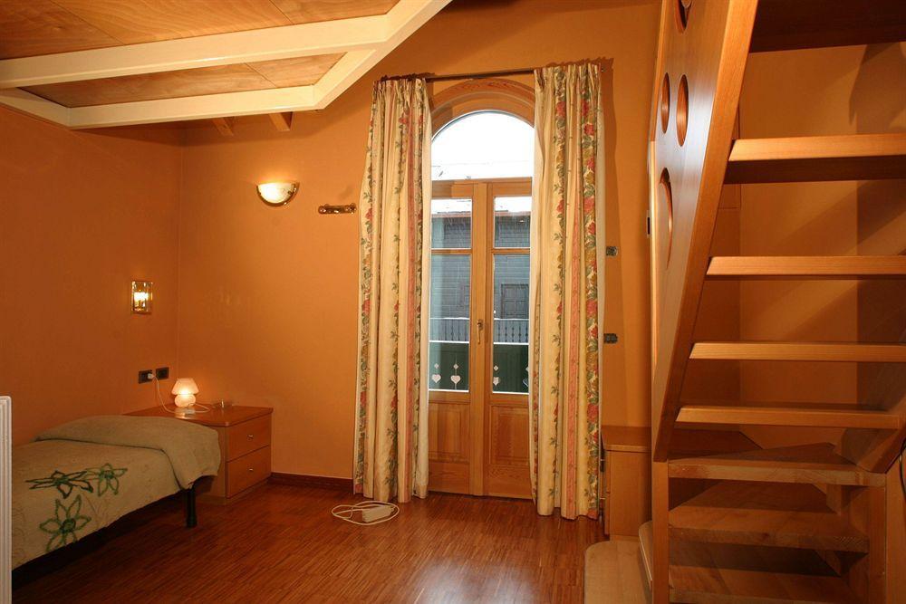 Hotel Astra Livigno Ngoại thất bức ảnh