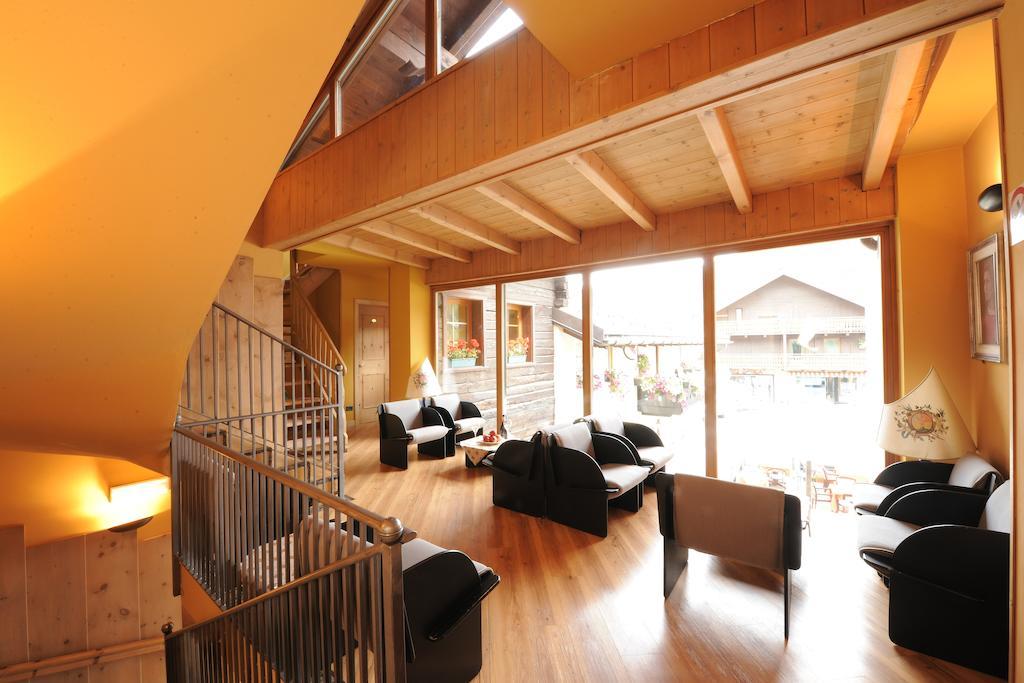 Hotel Astra Livigno Ngoại thất bức ảnh